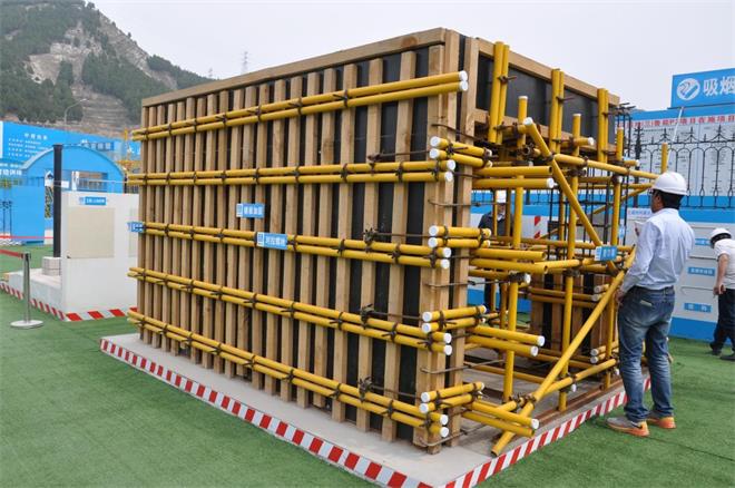 我公司組織人員赴濟(jì)南觀摩裝配式工地(圖2)