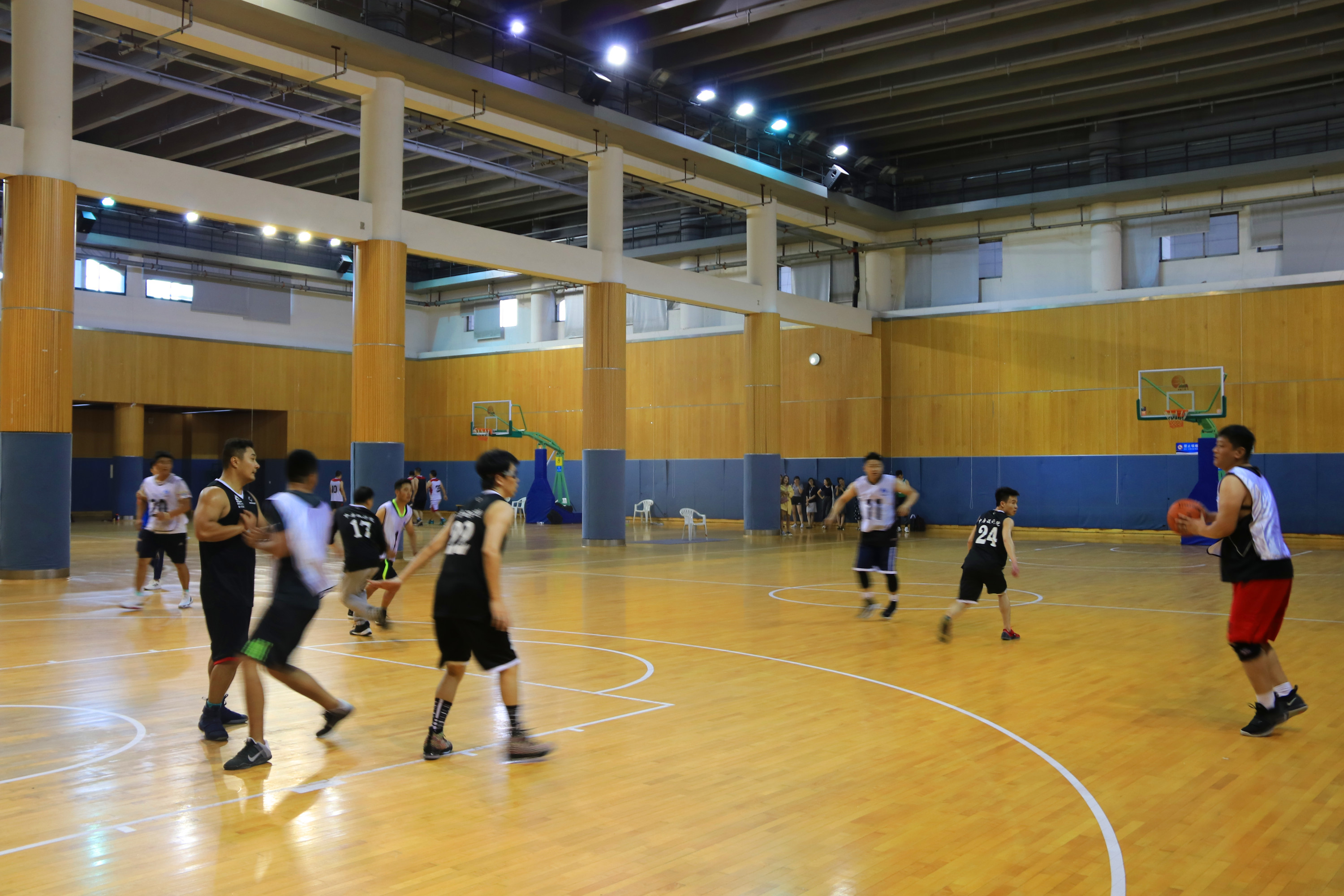 “中建聯(lián)合杯”暨德才集團籃球邀請賽火熱來襲(圖3)
