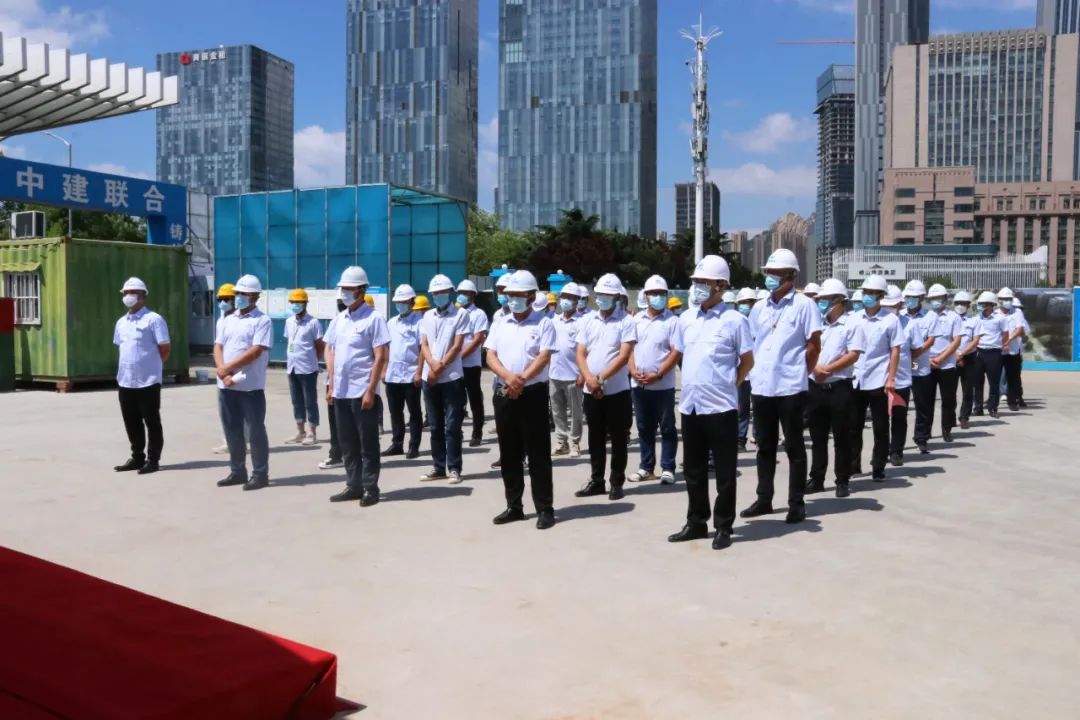 遵守安全生產(chǎn)法，當好第一責任人！中建聯(lián)合2022年“安全生產(chǎn)月”正式啟動(圖2)