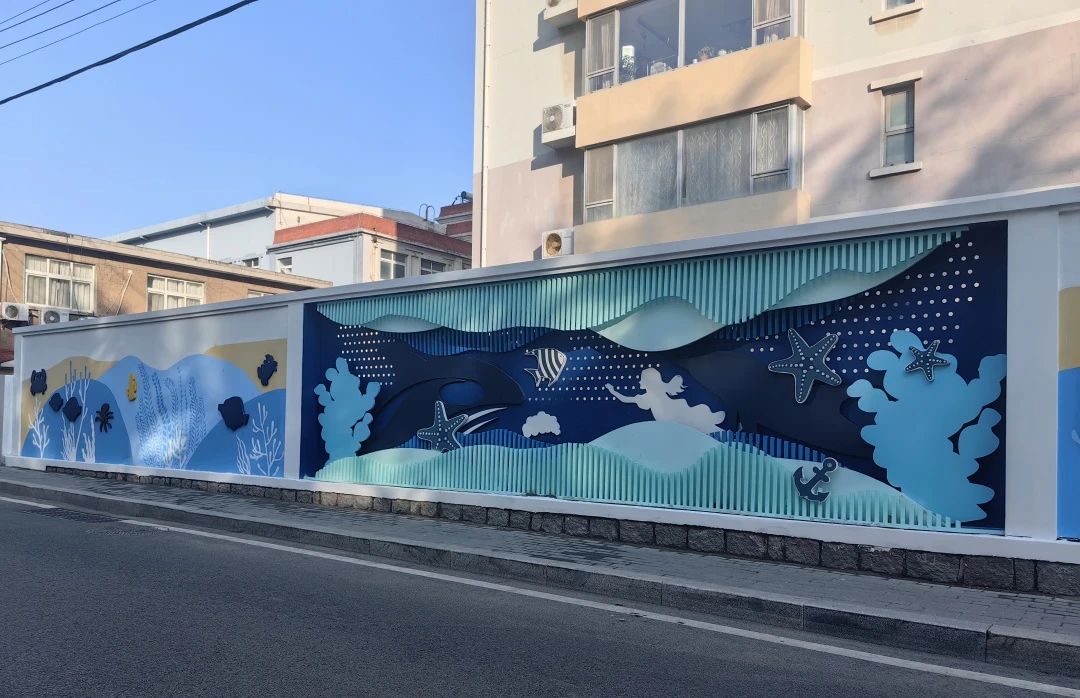 青島市城市更新和城市建設(shè)總指揮部對中建聯(lián)合市南區(qū)金湖路海洋特色街區(qū)項目開展觀摩(圖6)